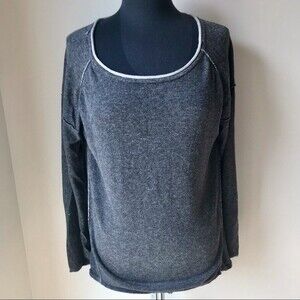 BELLDINI Cashmere Cotton Sweater Button Tail Gray Distressed Long Sleeve Top